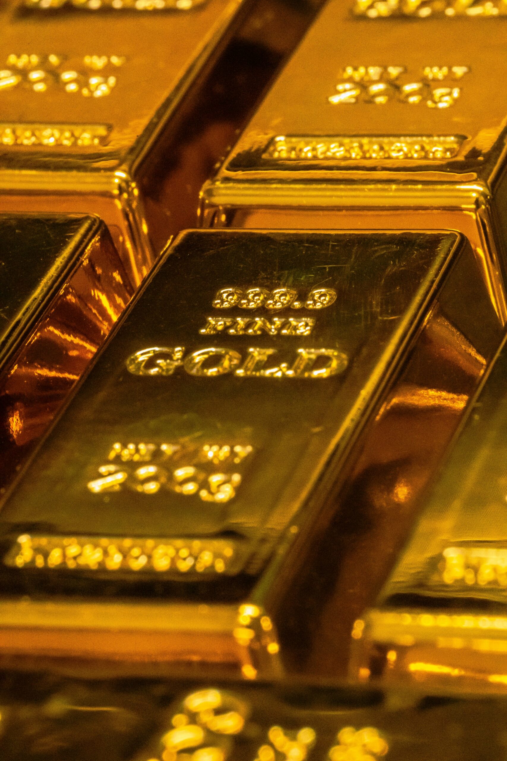 Ready to Strike Gold? A Beginner’s Guide to Gold Investment!